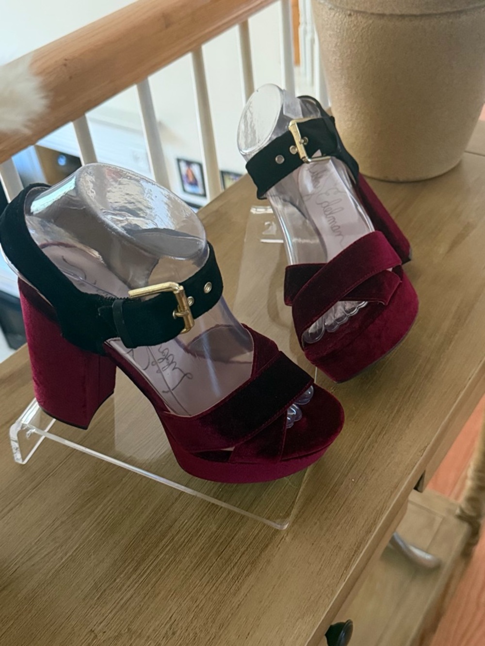 Libby. edelman Burgundy and Black Velvet Platform Block Heel Sandals - Picture 15 of 16